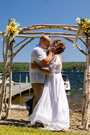 Romantic sunset portraits on Swan Lake waterfront in Maine