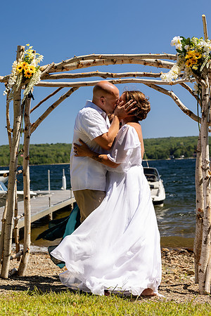 Small intimate Maine lake wedding with family and friends