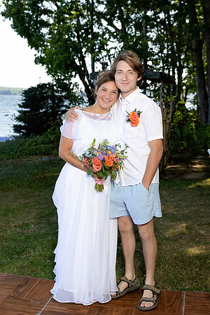 Small intimate Maine lake wedding with family and friends