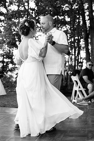 Small intimate Maine lake wedding with family and friends