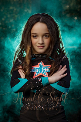 Maine cheer athlete sportrait photography with dramatic light
