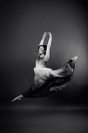 Peyton Levesque dance portrait session at Next Generation Dance Studio in Brewer Maine featuring contemporary and pointe ballet