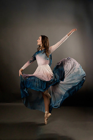 Peyton Levesque dance portrait session at Next Generation Dance Studio in Brewer Maine featuring contemporary and pointe ballet
