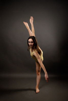 Peyton Levesque dance portrait session at Next Generation Dance Studio in Brewer Maine featuring contemporary and pointe ballet
