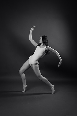 Peyton Levesque dance portrait session at Next Generation Dance Studio in Brewer Maine featuring contemporary and pointe ballet