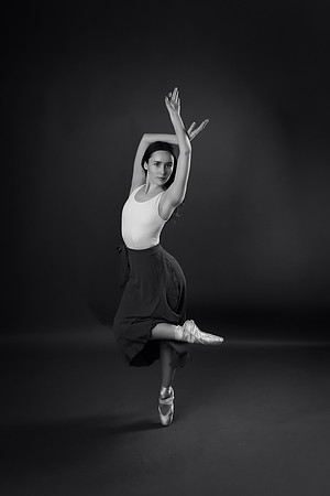 Peyton Levesque dance portrait session at Next Generation Dance Studio in Brewer Maine featuring contemporary and pointe ballet