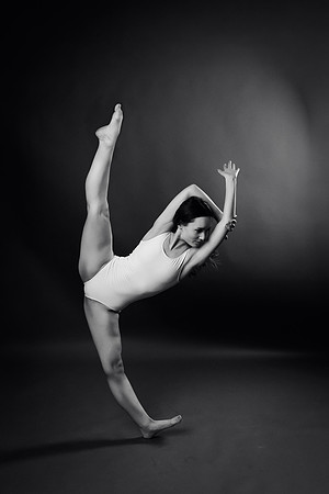 Peyton Levesque dance portrait session at Next Generation Dance Studio in Brewer Maine featuring contemporary and pointe ballet