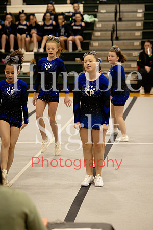 Cheer routine performance at Old Town Maine competition