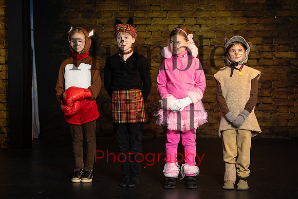 101 Dalmatians youth theatre production at Next Generation Theatre in Brewer Maine by Humble Sight Photography
