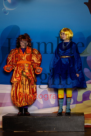 Dress rehearsal for SpongeBob youth production in Maine