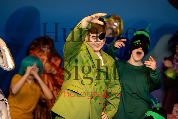 Behind the scenes youth theatre performance Maine