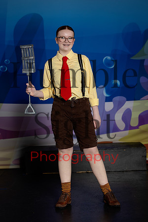 Youth theatre cast performing SpongeBob on stage