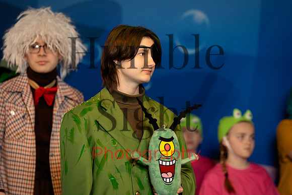 Youth theatre cast performing SpongeBob on stage