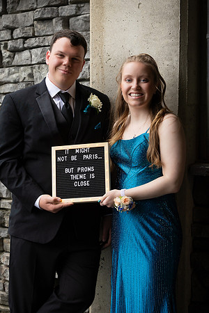 Brewer High School senior prom couples portraits 2026