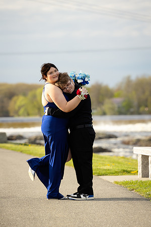 Prom portrait session in Old Town Maine waterfront park