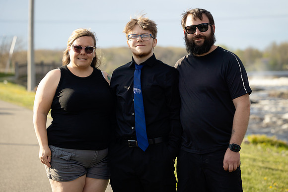 Old Town High School prom portraits May 2026