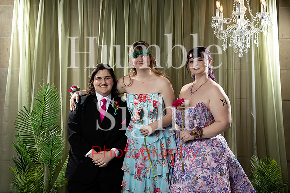 Couples prom portraits in Bangor Maine