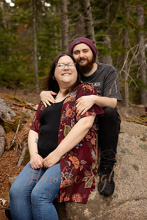 Couple portraits with Acadia coastal scenery in Maine