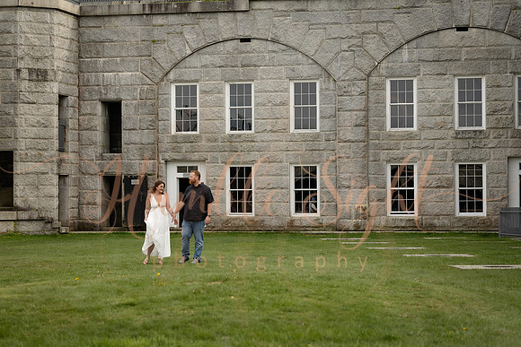 Fairytale engagement session in Maine