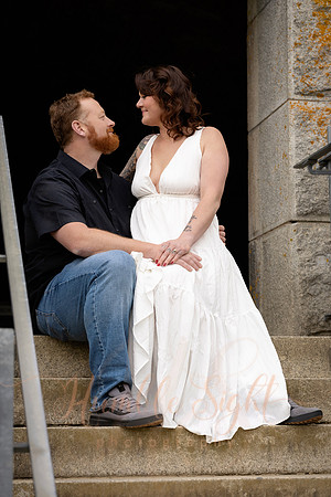 Dreamy romantic couples session in Prospect Maine