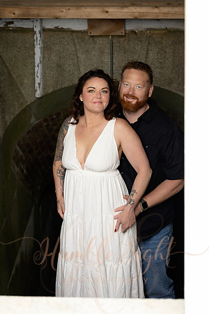 Fairytale engagement session in Maine