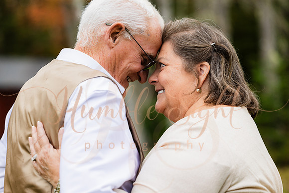 Small October wedding in Enfield Maine