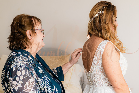 Emotional wedding ceremony at Timber Hitch Farmhouse
