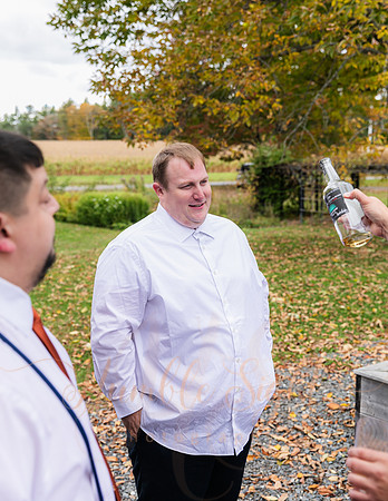 October wedding ceremony at Timber Hitch Farmhouse Maine
