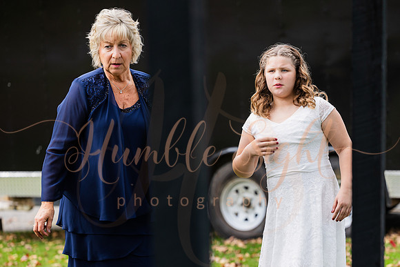 October wedding ceremony at Timber Hitch Farmhouse Maine