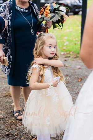 October wedding ceremony at Timber Hitch Farmhouse Maine