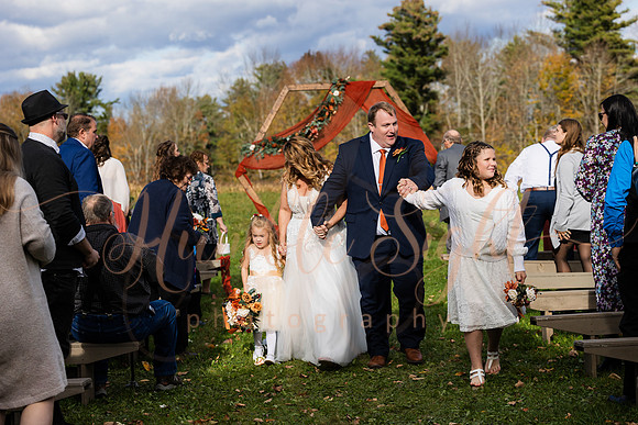 Blended family wedding ceremony with daughters in Maine