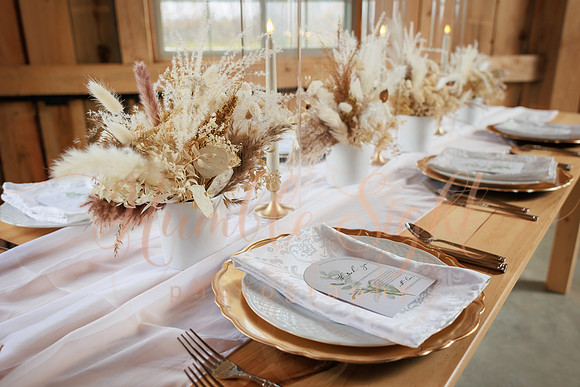 Fall wedding decor inspiration in Maine