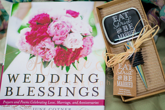 Summer backyard wedding in rural Maine