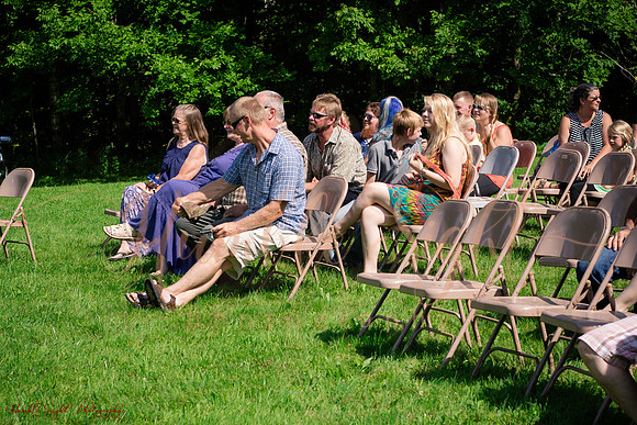 Dexter Maine wedding photographer backyard ceremony