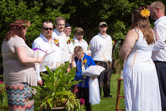 Summer backyard wedding in rural Maine