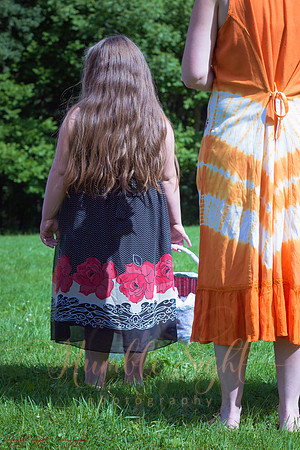 Dexter Maine wedding photographer backyard ceremony
