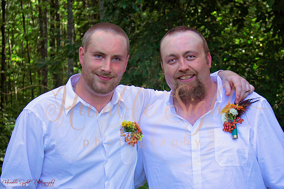 Small Maine wedding with close family and friends