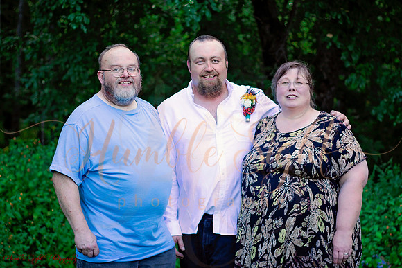 Sprague backyard wedding in Dexter Maine