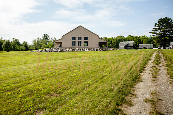 Newlyweds dancing at Grace on the Lake wedding reception